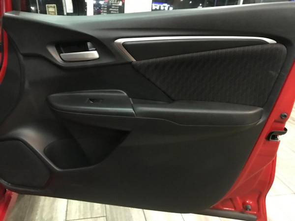 2018 Honda Fit Sport 4dr Hatchback CVT EASY FINANCING! - cars &... for sale in Rancho Cordova, CA – photo 12
