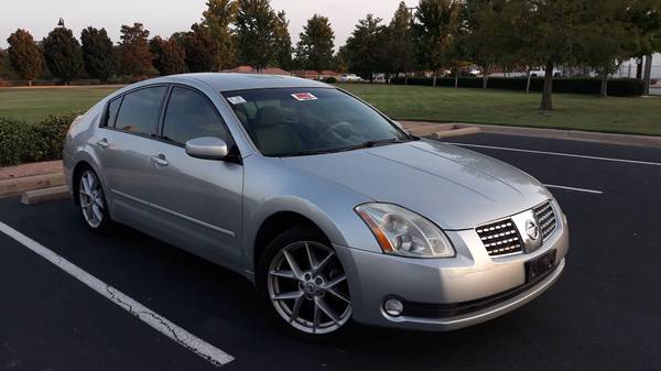 Nissan Maxima ... 96, xxx miles ... LEATHER . SUNROOF . 19" wheels for sale in Hurst, TX – photo 5