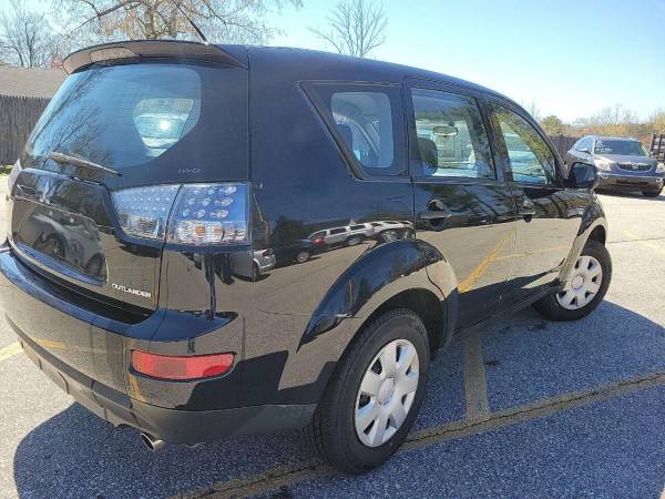 2008 Mitsubishi Outlander 4x4 - - by dealer - vehicle for sale in Derry, MA – photo 5