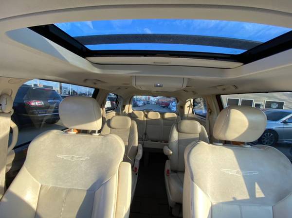 2009 Chrysler Town & Country Limited (FREE WARRANTY) - cars & trucks... for sale in Lafayette, IN – photo 14