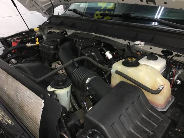 2015 Ford F-350 Reg Cab V8 Contractor Flatbed w/Liftgate ONE for sale in Arlington, LA – photo 24