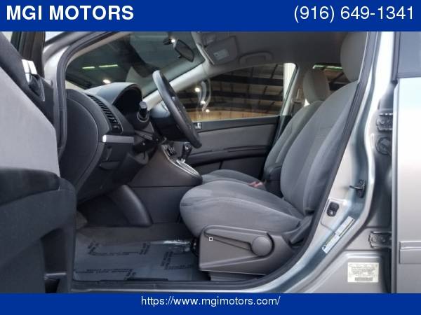 2010 Nissan Sentra 4dr Sdn I4 CVT 2.0 SR with Steering wheel mounted... for sale in Sacramento , CA – photo 14