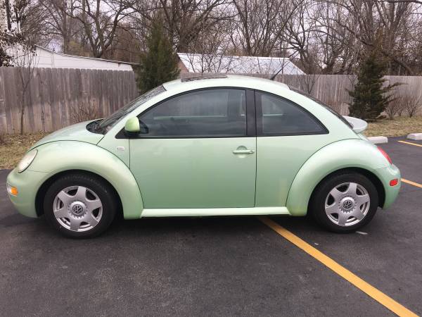 2000 Bug (Low Miles/Warranty) $3,450 - cars & trucks - by dealer -... for sale in Springfield, MO