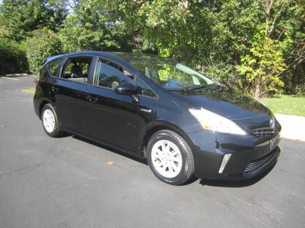 2012 Toyota Prius V Three NAVIGATION NEW TIRES - CLEAN!!! 1 OWNER!! for sale in Highland Park, TN – photo 11