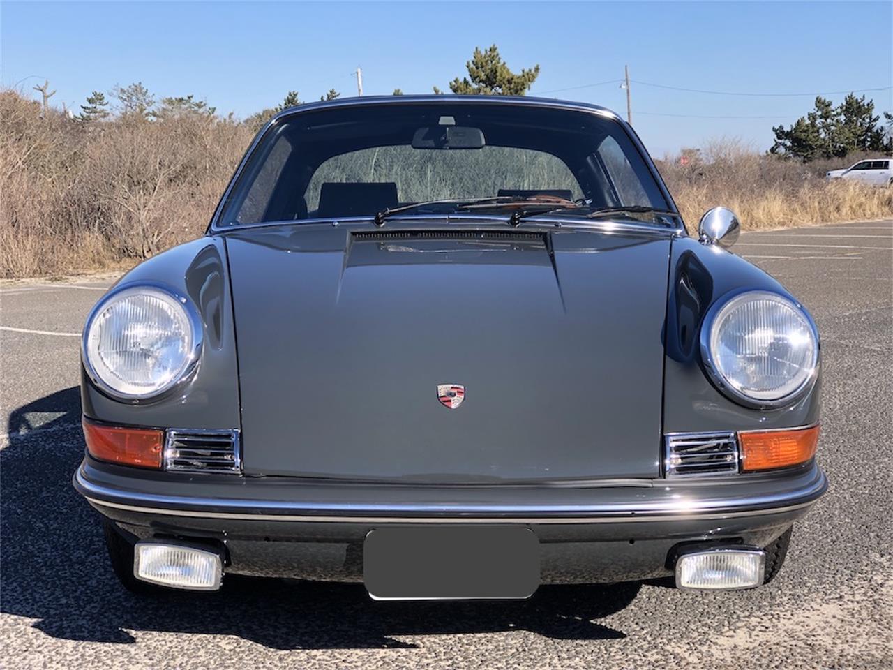 1969 Porsche 911T for sale in Southampton, NY – photo 17