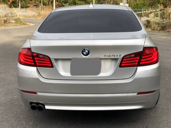 2011 BMW 528I 3.0L / CLEAN TITLE for sale in Sevierville, TN – photo 5