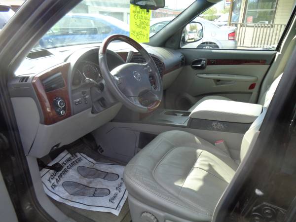 2006 BUICK RENDEZVOUS CXL 3RD ROW SEAT CLEAN - - by for sale in WAYNE, MI – photo 2