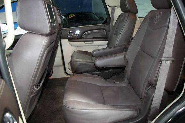 2011 Cadillac Escalade Platinum Edition AWD 4dr SUV Guara for sale in Dearborn Heights, MI – photo 19