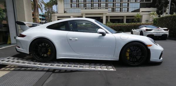 2018 Porsche 911 GT3 Only 800 Miles 6 Speed Manual for sale in Costa Mesa, CA – photo 5
