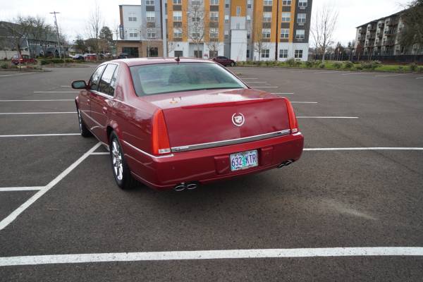 Cadillac DTS 2007 Performance Pkg 4D for sale in Corvallis, OR – photo 3