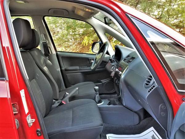 2010 Suzuki SX4 AWD, 139K Miles, 6 Speed, AC, CD/MP3, Keyless Entry! for sale in Belmont, MA – photo 10