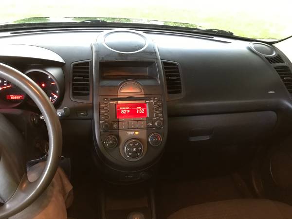 2010 Kia Soul Manual Transmission, Excellent Condition Low Milage! for sale in Vancouver, OR – photo 13