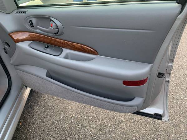 2003 Buick Lesabre LOW MILES - cars & trucks - by owner - vehicle... for sale in Saugus, MA – photo 4
