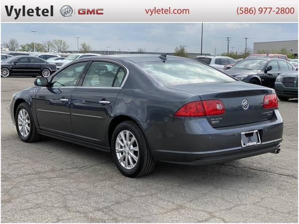 2011 Buick Lucerne sedan 4dr Sdn CXL - Buick Cyber Gray Metallic for sale in Sterling Heights, MI – photo 4