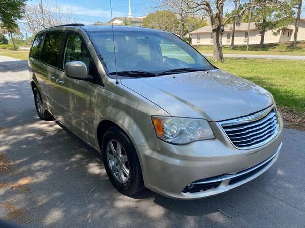 2013 Chrysler Town n Country - - by dealer - vehicle for sale in PORT RICHEY, FL – photo 3