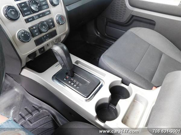 2011 Ford Escape XLT - cars & trucks - by dealer - vehicle... for sale in Midlothian, IL – photo 19