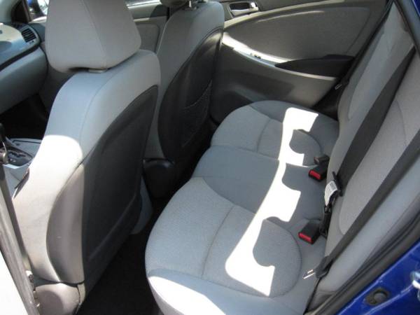 2013 Hyundai Accent GLS 4-Door - Easy Financing Available! - cars &... for sale in Prospect Park, DE – photo 15