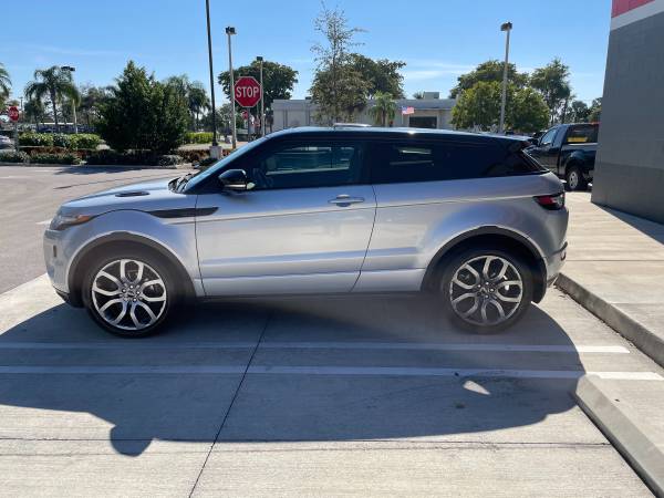 Range Rover evoque 2012 - cars & trucks - by owner - vehicle... for sale in Miami, FL – photo 4