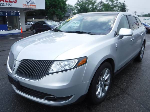 2014 LINCOLN MKT ECOBOOST**LIKE NEW**SUPER LOW MILES**FINANCING AVAILA for sale in Detroit, MI – photo 8