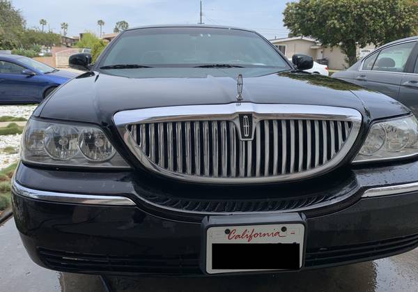 Lincoln Town Car for sale in Gardena, CA – photo 4