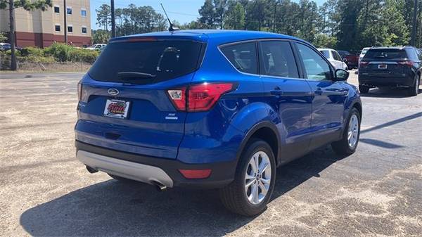 2019 Ford Escape SE suv Blue - - by dealer - vehicle for sale in Little River, SC – photo 10