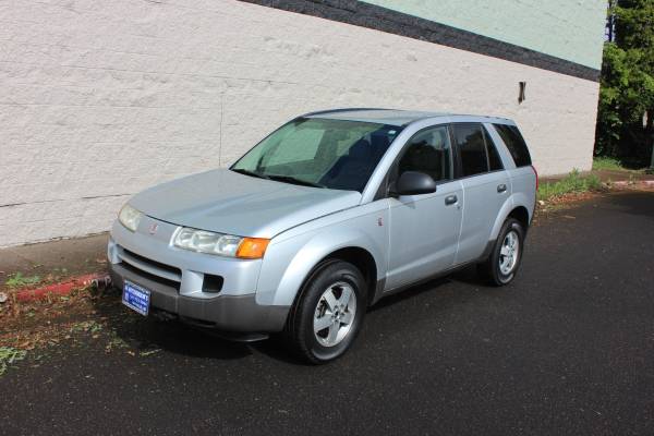 2005 Saturn Vue SUV 2wheel drive - 5 speed manual transmission! for sale in Corvallis, OR – photo 2