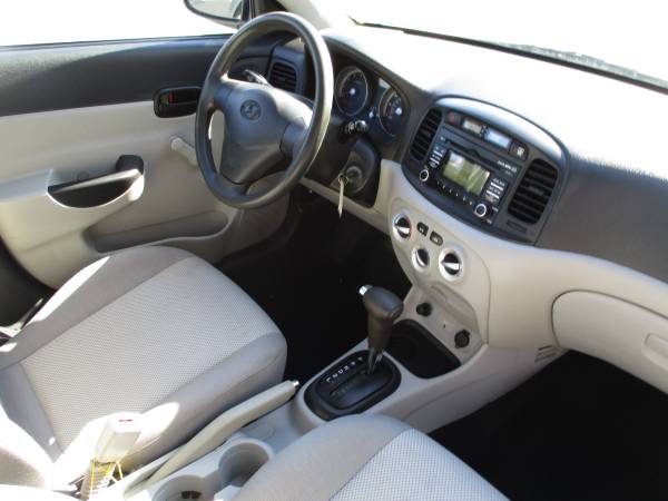 2009 HYUNDAI ACCENT GLS ONE OWNER CLEAN CARFAX 95K MILES for sale in Providence, RI – photo 16