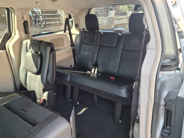 2012 Chrysler Town & Country Touring 139k for sale in Brooklyn, NY – photo 8