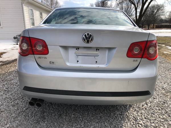 2005 Vw jetta - - by dealer - vehicle automotive sale for sale in Lincoln, NE – photo 4