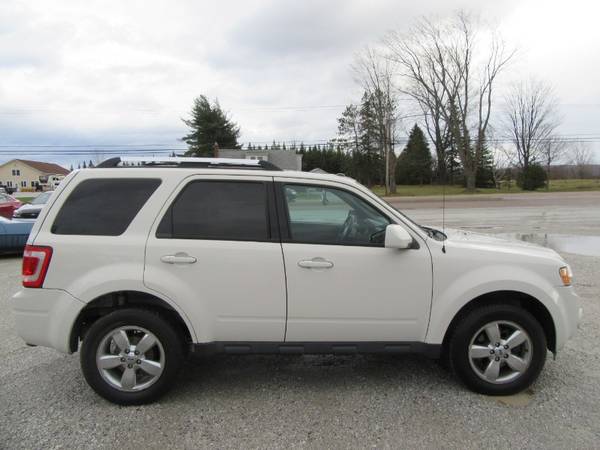 2012 Ford Escape Limited 4WD - cars & trucks - by dealer - vehicle... for sale in St. Albans, VT – photo 3