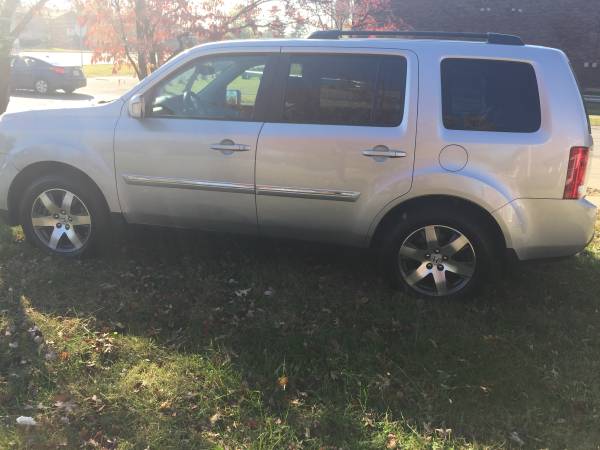 2015 Honda Pilot touring AWD OR BEST OFFER - cars & trucks - by... for sale in Louisville, KY – photo 8