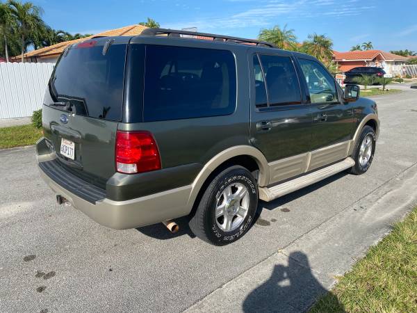 2005 Ford Expedition - cars & trucks - by owner - vehicle automotive... for sale in Miami, FL – photo 3