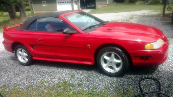 1996 RED FORD MUSTANG CONVERTIBLE for sale in Fletcher, NC – photo 3