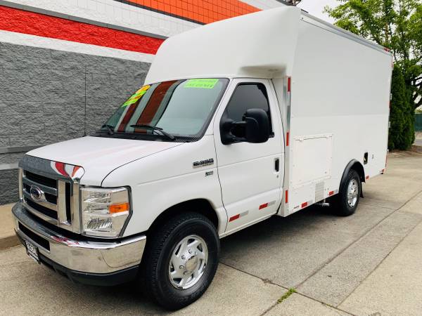 2012 FORD E-350 12FT.BOX TRUCK LOW MILES *PAINT BOOT SPECIAL**SALE**... for sale in Portland, WA – photo 2