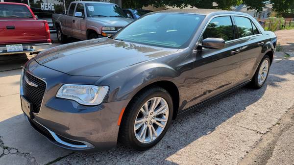 2017 CHRYSLER 300 LIMITED/68K MILES - - by dealer for sale in Colorado Springs, CO – photo 3