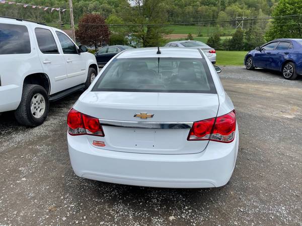 PRICE REDUCED 2013 CHEVY CRUZE ONLY 80K MILES TRADES WELCOME - cars for sale in MIFFLINBURG, PA – photo 6