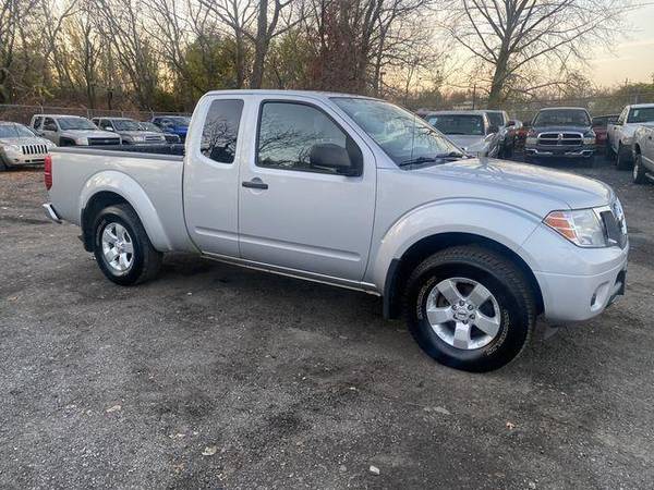 2012 Nissan Frontier King Cab PRO-4X Pickup 2D 6 ft EZ-FINANCING! -... for sale in Garfield, NY – photo 3