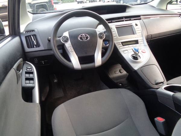 2015 Toyota Prius IV Four All Power Great on Gas Clean IPOD Hybrid -... for sale in Hampton Falls, NH – photo 7