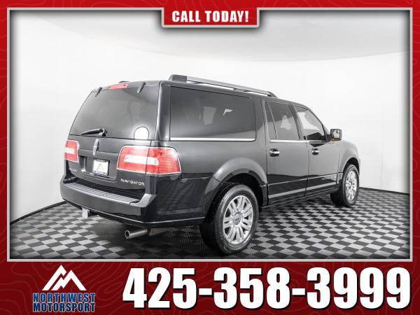 2013 Lincoln Navigator L 4x4 - - by dealer - vehicle for sale in Lynnwood, WA – photo 5
