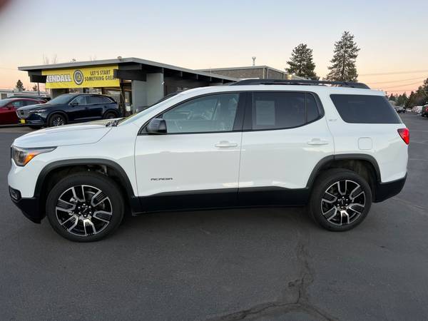2019 GMC Acadia Summit White FOR SALE - MUST SEE! for sale in Bend, OR – photo 6