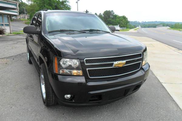 07 Chevrolet Avalanche, road ready, clean and only 156k mi. ! for sale in North Little Rock, AR – photo 7
