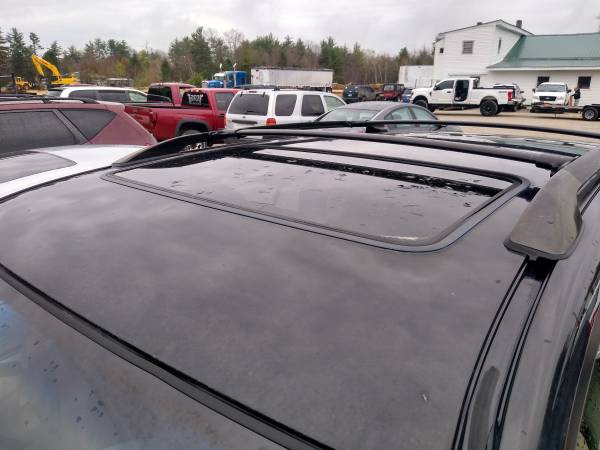 2001 Toyota RAV4 It s got a 11/22 nh sticker on it for sale in Exeter, ME – photo 3