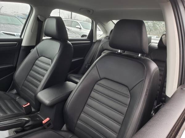 2017 Volkswagen Passat 1 8T SEL Premium - - by dealer for sale in Georgetown, KY – photo 19