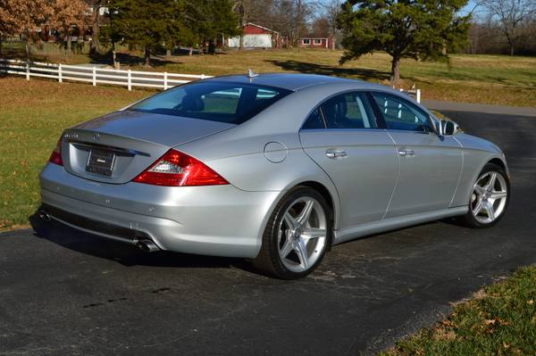 2011 Mercedes-Benz CLS550 AMG - cars & trucks - by dealer - vehicle... for sale in Kansas City, MO – photo 4