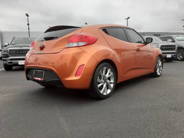 2016 HYUNDAI VELOSTER - - by dealer - vehicle for sale in Weslaco, TX – photo 4