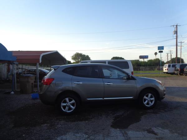 2012 nissan Rogue S - cars & trucks - by owner - vehicle automotive... for sale in Brownsville, TX – photo 5