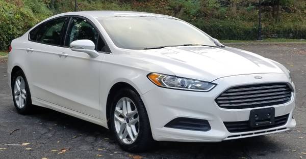 LOW MILES 2013 Ford Fusion SE Good Looks Great Drive! - cars &... for sale in Harrison, NY – photo 2