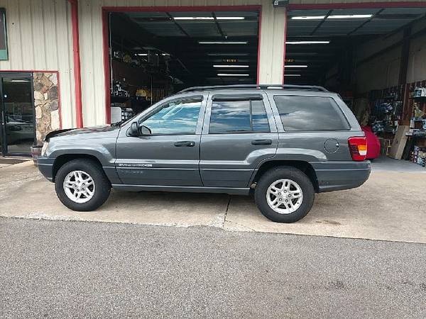 2003 Jeep Grand Cherokee Laredo 2WD - - by dealer for sale in Cleveland, GA – photo 6