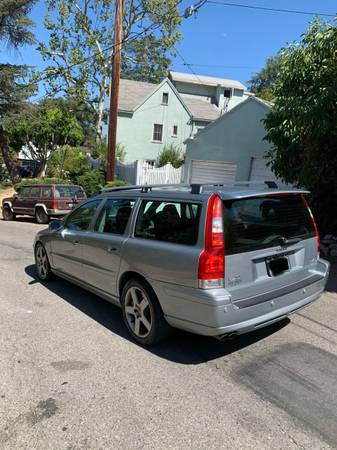 2006 Volvo V70 R AWD - cars & trucks - by owner - vehicle automotive... for sale in Mckinleyville, CA – photo 4