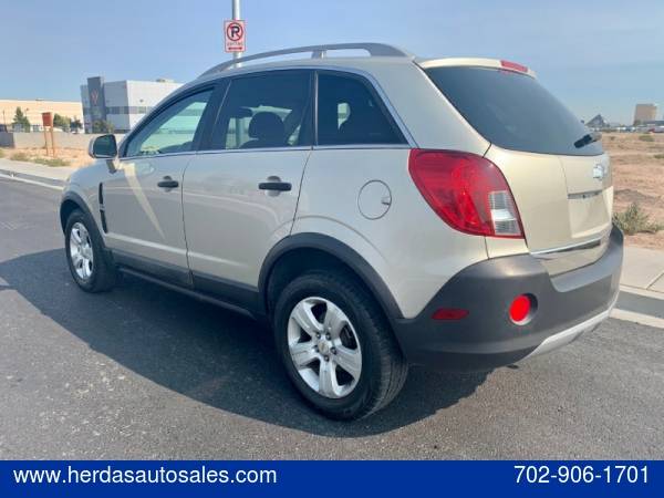 2014 Chevrolet Captiva Sport FWD 4dr LS w/2LS - cars & trucks - by... for sale in Las Vegas, NV – photo 3
